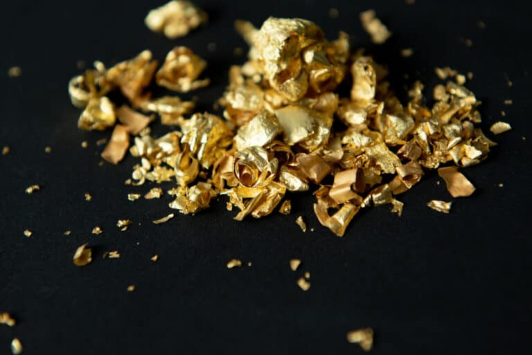 Does Real Gold Turn Green? (All The Facts)